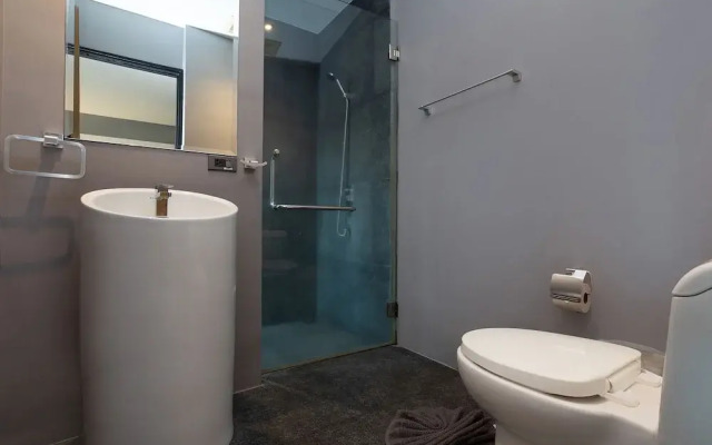 Designer 4BR Pool Villa Gentle Breeze