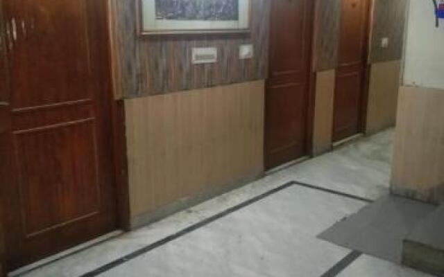 OYO 87926 Hotel New Imperial