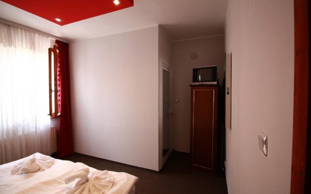 Guest House Popovi