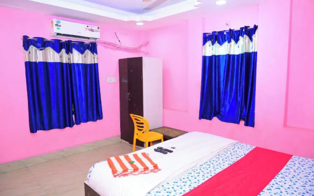 DhamStay Hotel Padoshi Near Beach Puri