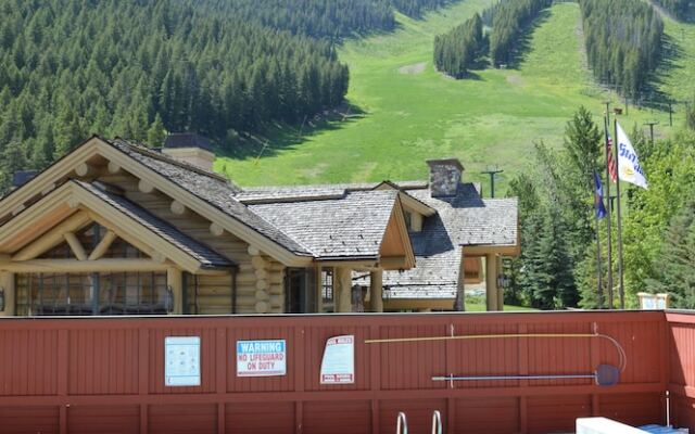 Edelweiss 223B - 2 Br Condo