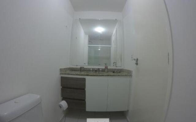 TOP 2 Quartos COMPLETO com Area de LAZER - Estacionamento, Portaria 24h, Wi-Fi 35mbps, Netflix, Utensílios de Cozinha e Sossego