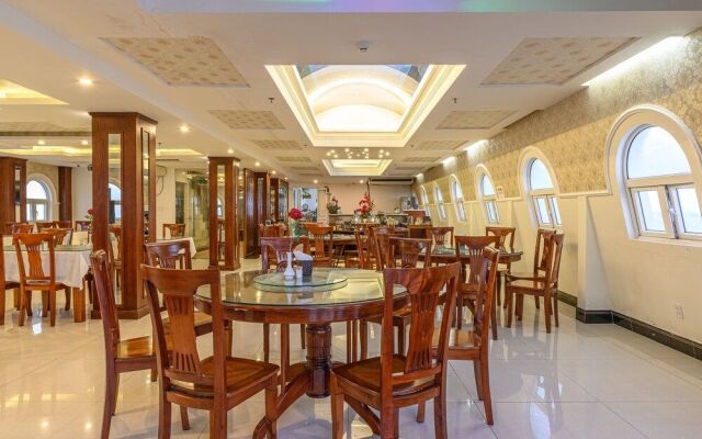 Lychee Hotel