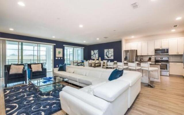 Calistoga Avenue Villa #259843 Villa