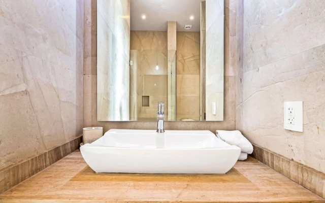 Panoramic Hot Tub Oceanview Luxury 4BR Penthouse