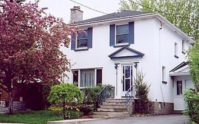 Shirley Samantha's Bed & Breakfast
