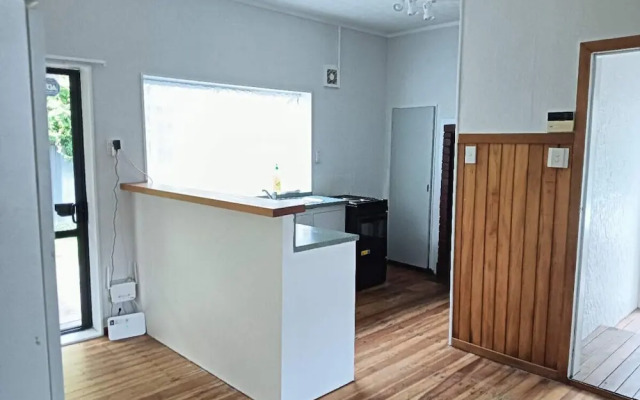 5 Bedroom House at 7 Salisbury Road