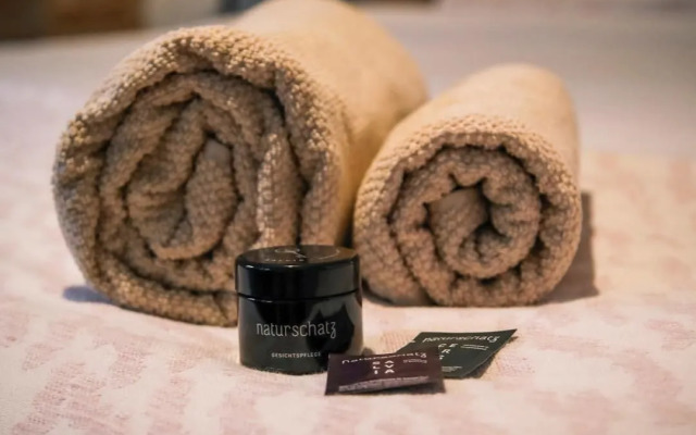 Hotel Rancho Los Lobos