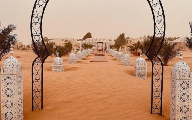 Sahara Majestic Luxury Camp