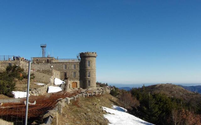 L'oustalet de Mamy (Adults Only)