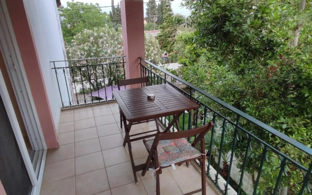 Villa Avra