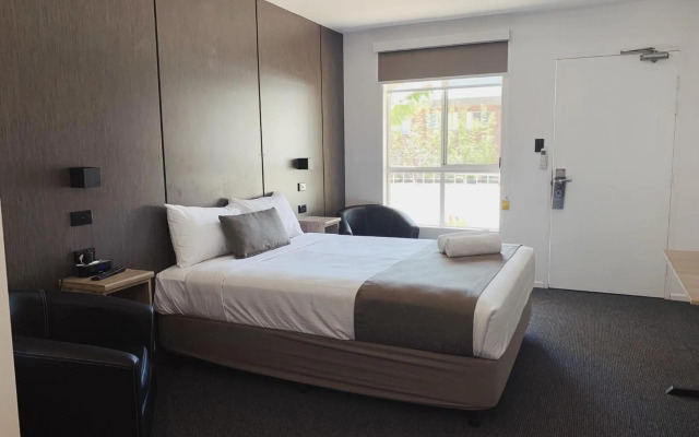 Huskisson Beach Motel