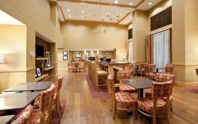 Hampton Inn & Suites Denver/South-RidgeGate