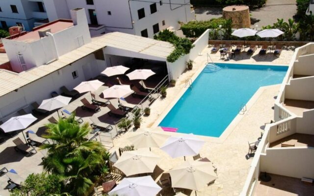 Paraiso Beach Hotel