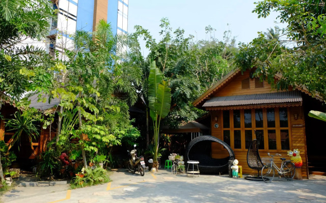 Ruan Benjakan Resort