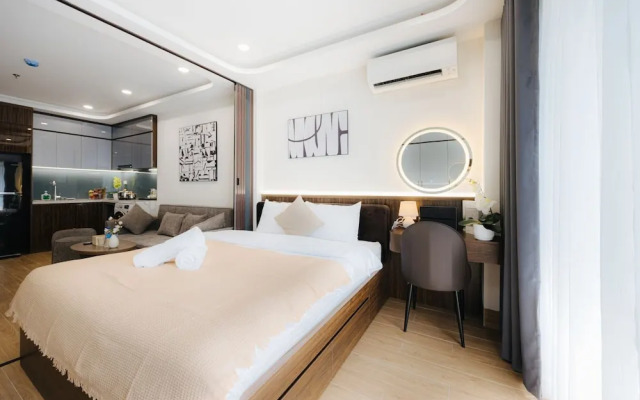 Wisteria Luxury Apartment