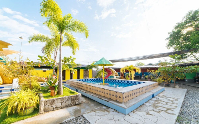 Infinity Garden Resort by RedDoorz