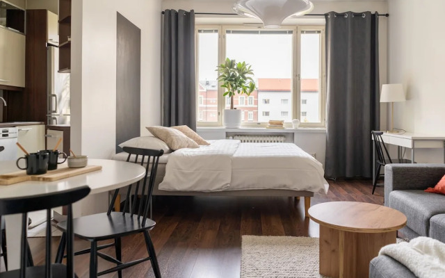 Two Rooms up to 5 Guests