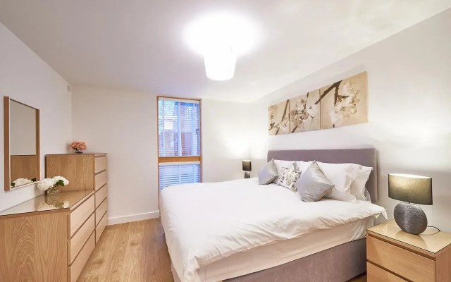 Furzton Serviced House - Shortstay Mk