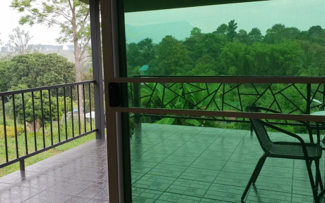 Baan Lomnow Khao Kho