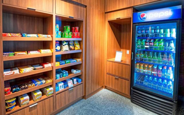 Fairfield Inn & Suites by Marriott Ottawa Airport