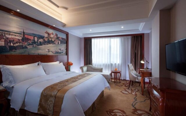 Vienna International Hotel Shaoguan Fengcai Tower Branch