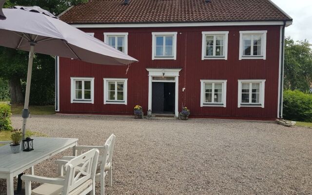 Tjällmo Gästgifvaregård