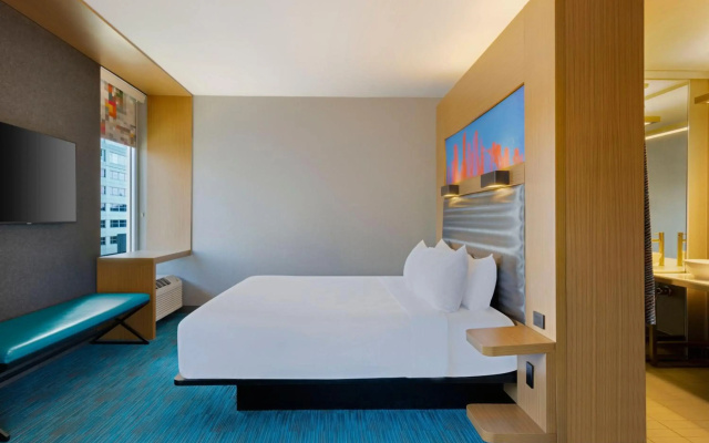Aloft Milwaukee Downtown