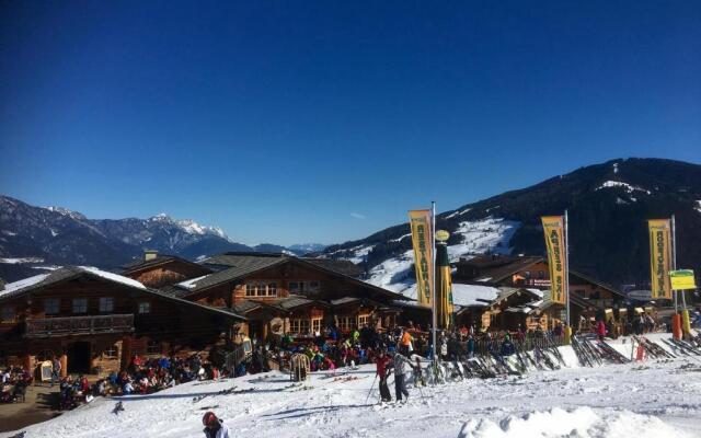 Top 12, Am Sonnenhang, Hochstrasse Schladming