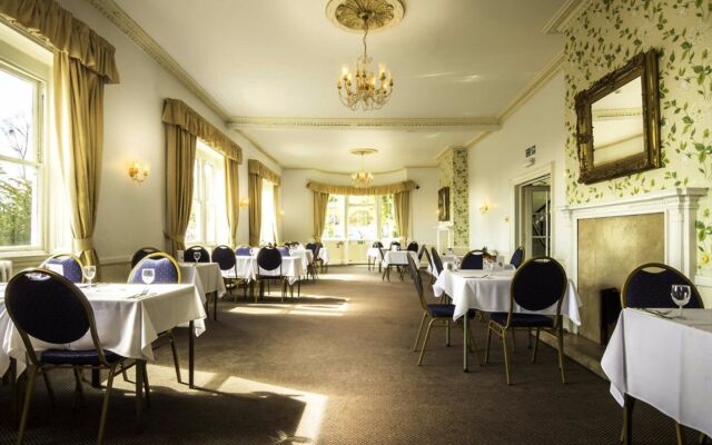The Mount Pleasant Hotel