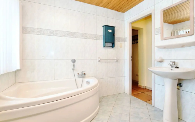 Modern Holiday Home in Schönberg with Hot Tub