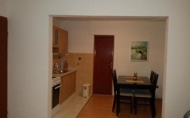 Apartment Una Strbacki Buk