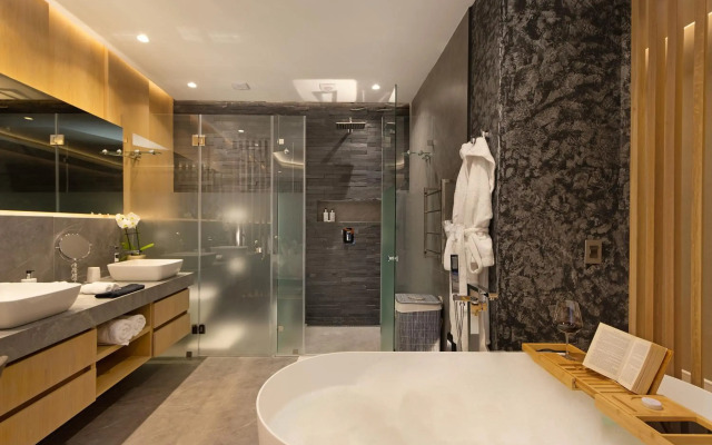 Hollywood Mansion & Spa Camps Bay