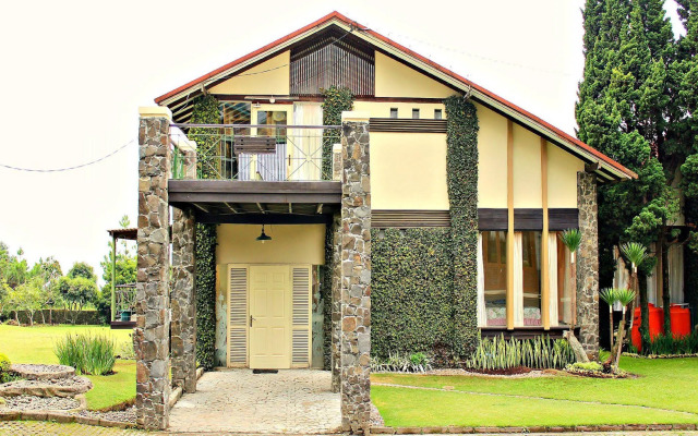 Villa Istana Bunga