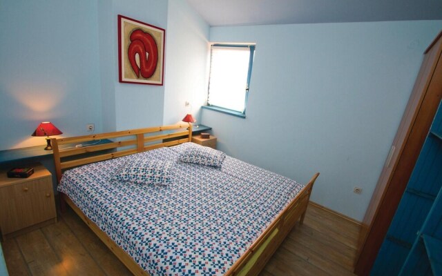 Stunning Home in Fazana With Wifi and 3 Bedrooms