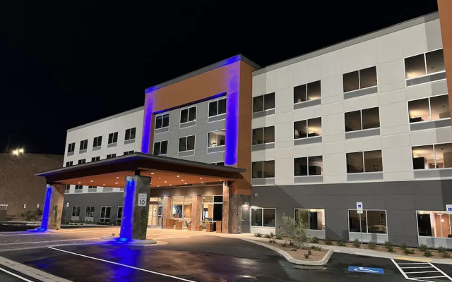 Holiday Inn Express & Suites Henderson South - Boulder City, an IHG Hotel