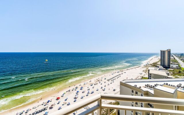 Palacio Condominiums