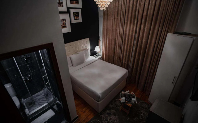 The Square Boutique Hotel