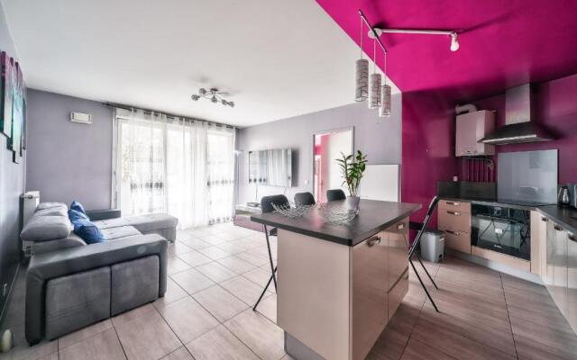 Nice 2 BDR in Rosny-sous-Bois