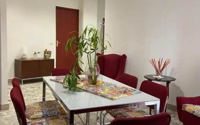 Cutapp Guest House