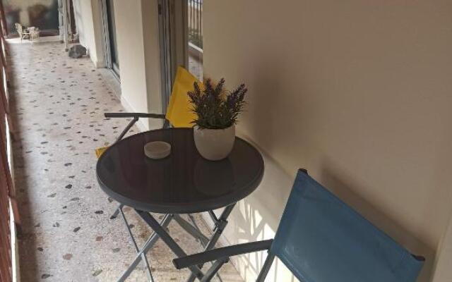 Comfortable apartment 100m from the sea