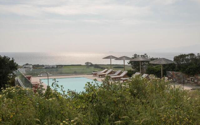 Phoenicia Naxos