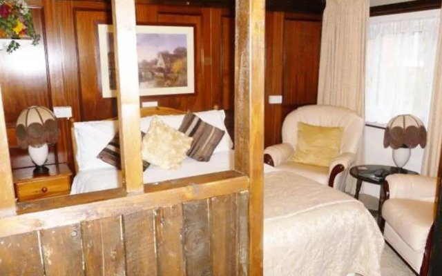 School Lodge Country Guesthouse