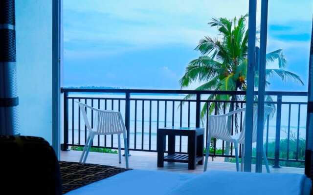 Aura Weligama Bay