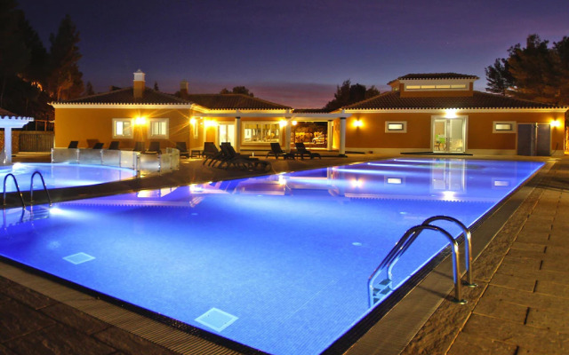 Holiday home for max. 4 pers. in Castro Marim with a shared pool