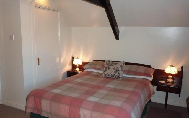 The Horseshoes Bed & Breakfast