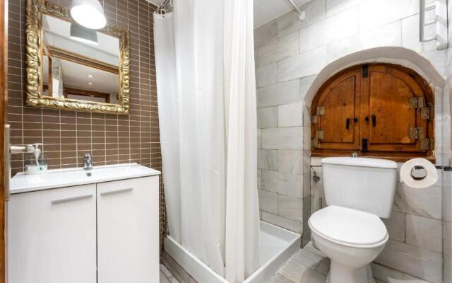 Hauzify I Apartament Domus