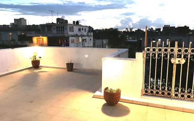 AHT Colonial Hostel
