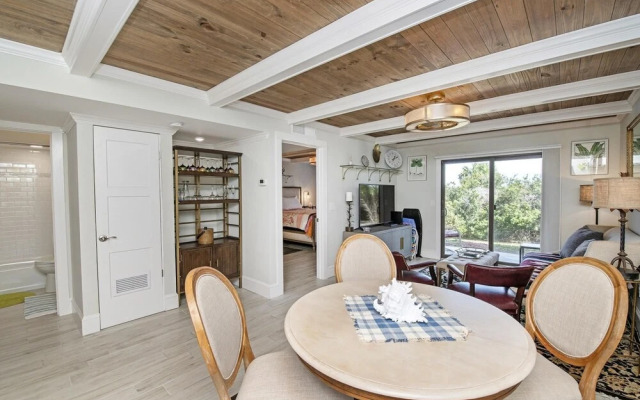 8114 Ocean Front 1st Floor