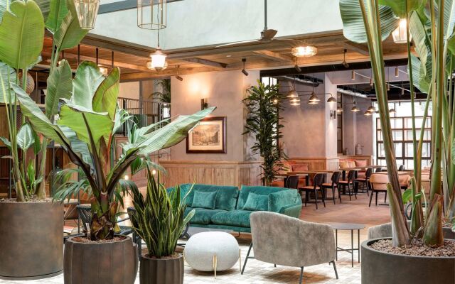 DoubleTree by Hilton Rome Monti